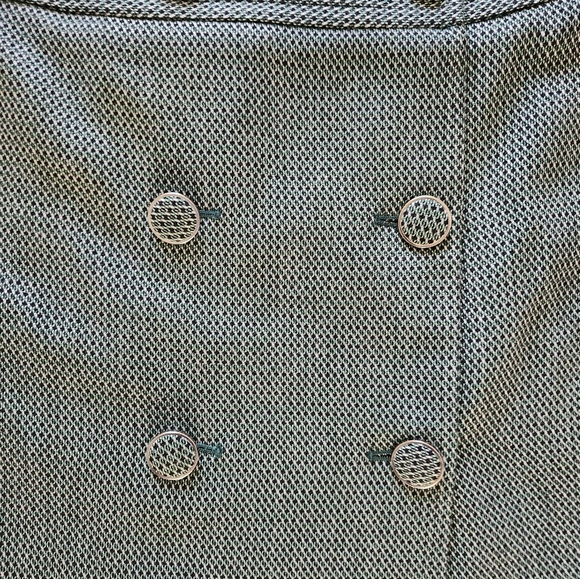 BNWT- Ann Taylor Loft- Y2K style mini skirt with buttons - Picture 5 of 6
